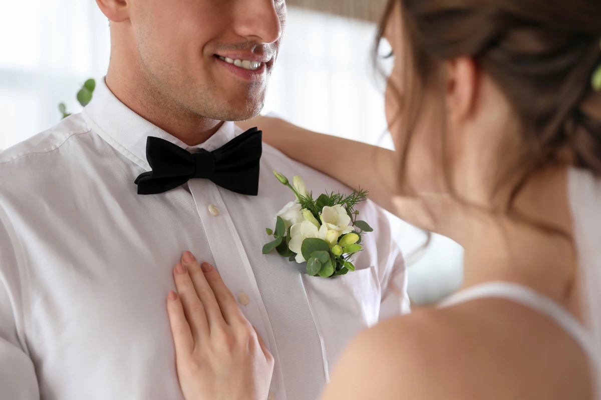 al-novio-se-le-regala